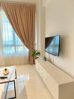 Netflix Two Bedroom Troika Kota Bharu Homestay 118 - Kota Bharu - 1