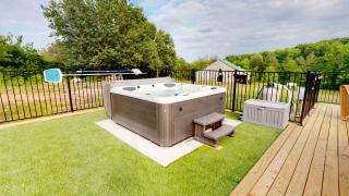 Wine Country Modern Farmhouse on 10 Acres and Pool - Afton - 5
