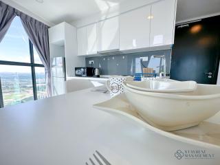 Almas Suites Puteri Harbour by Stayrene - 2