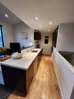 Queenstown Getaway with Stunning Alpine Views - Queenstown - 3