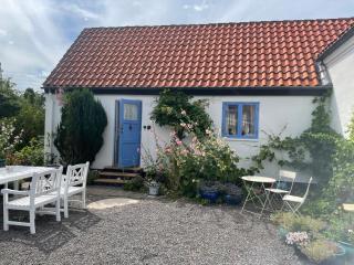 ØsterLars blue Pearl - Gudhjem - 0