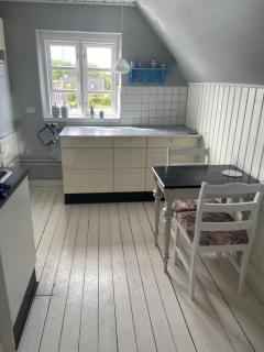 ØsterLars blue Pearl - Gudhjem - 1
