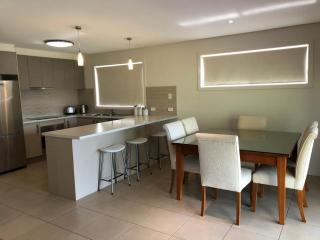 38 Norman Drive - Cowes - 9
