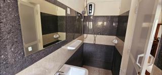 The Lion Pub & Hotel - Dehiwala-Mount Lavinia - 1