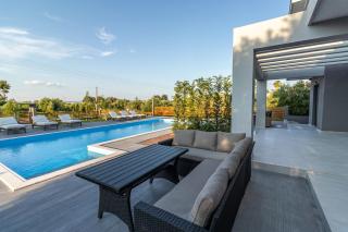 Assos Luxury Villas - Pefkohori - 7