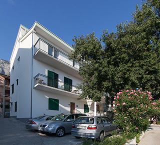 Apartmani Emi - Tučepi - 0
