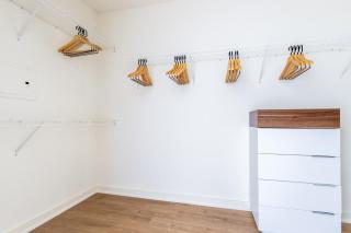 Downtown Bellevue 2BR w WD Rooftop nr all SEA-141 - Bellevue - 1