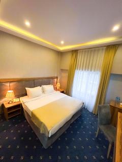 Grand Midway Hotel - Baku - 8