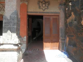 Ratih Bali Hostel - Denpasar - 1