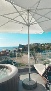 Royal Luxury Studios - Archangelos - 9