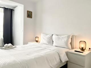 Astoria Apartment - Pet Friendly - Brasov - 2