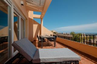 Penthouse with sea views in Nueva Andalucia - Marbella - 4
