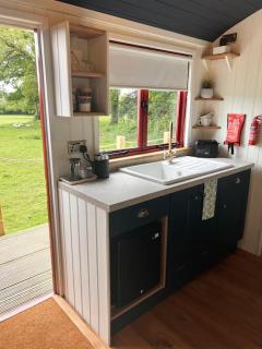 Cleo’s Hut - Cowfold - 3