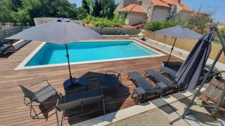 Apartment in Kastel Luksic with balcony, air conditioning, W-LAN, washing machine 5107-1 - 5