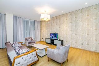 Baku İn Front of hotel apartment - Baku - 5