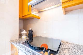 #115 Bernardo Flat by Home Holidays - 8