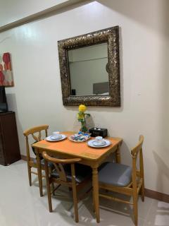 One Palm Tree Villas Condominium - Studio 2nd FL with Balcony - Across Terminal 3 Airport - Manila - 5