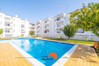 #112 Oura Apartment Pool & Nightlife - 7