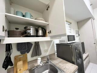 KL Tower Makati near AIM, Greenbelt 90mbps WIFI - 6