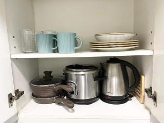 KL Tower Makati near AIM, Greenbelt 90mbps WIFI - 7