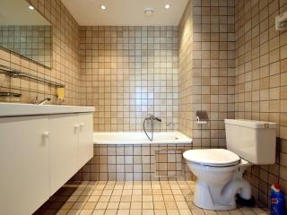 Seaside Escape w Balcony - 2