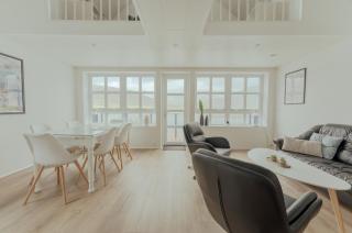 Dahlastova / Stunning Boathouse / Bay View / 3BR - Hvalvík - 8