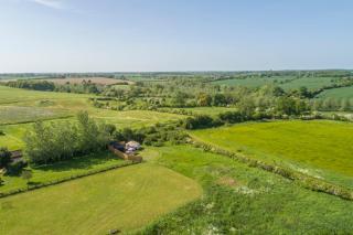 Luxury glamping in Constable Country - Valley View Yurt - - 7
