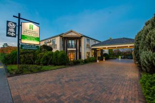 Gateway on Monash - 8