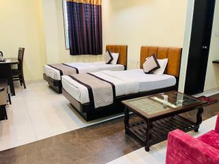 JMC Hotel Lavish - Akolia - 2