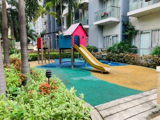 One Palm Tree Villas Condominium - Studio 2nd FL with Balcony - Across Terminal 3 Airport - Manila - 6
