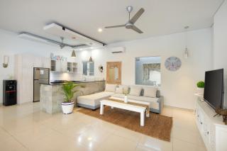 3BR Villa Shree Canggu beach - Parking, Wifi & Pool - Canggu - 1