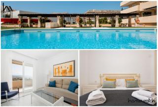Sea view apartment in the center of puerto Banús and private parking - Marbella - 0