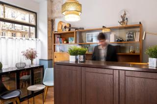 Lennon by Avalon Hotel Paris Gare du Nord - 9