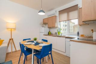 Bright Urban Retreat - Central Sofia 1 BD Apartment by Flat Mаnager - Sofia - 2