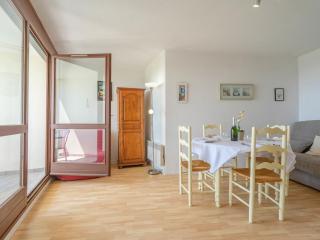 Apartment Les Balcons de l'Atlantique-10 by Interhome - Pontaillac (Royan) - 2