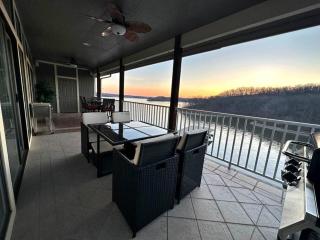 The Pointe at Lazy Days - Osage Beach - 0