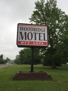Woodridge Motel - 0