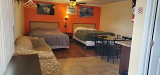 Sunparlor Motel - Leamington - 2