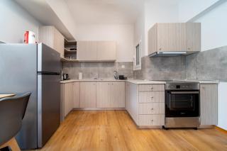 Aris123 by Smart Cozy Suites - Apartments in the heart of Athens - 5 minutes from metro - Available 24hr - Athene - 4