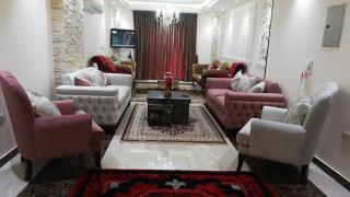 Villa Duplex 4-bedroom with Garden with Parking - Sheikh Zayed - 2