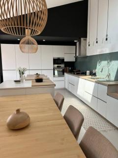 Belle maison contemporaine - Ampus - 1