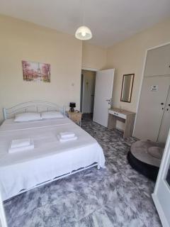 Greekhome Seaside Apartment - 5