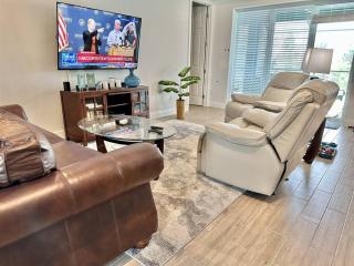 Teal Paradise - Brand New Villa in NW Cape Pool spa and water view - Cape Coral - 4