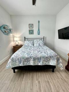 Teal Paradise - Brand New Villa in NW Cape Pool spa and water view - Cape Coral - 3