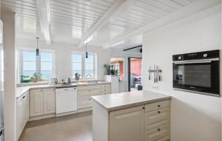 4 Bedroom Nice Home In Hasle - 4