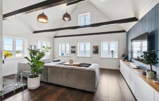 4 Bedroom Nice Home In Hasle - 9