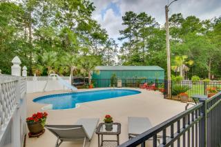 Pool and Fire Pit! Outlaw Gameroom in St Matthews - 9