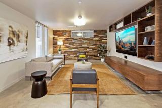 Lofty Studio Prime Cap Hill Area Mins to Downtown - Seattle - 3