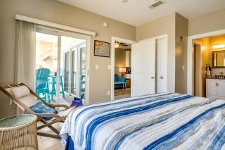 Bayfront Pensacola Beach Condo with Pool and Elevator - Pensacola Beach - 1