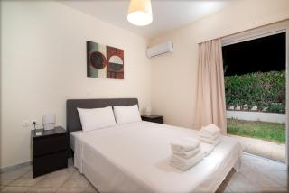 SK-George Apartments by the Sea and Airport - Porto Rafti - 5